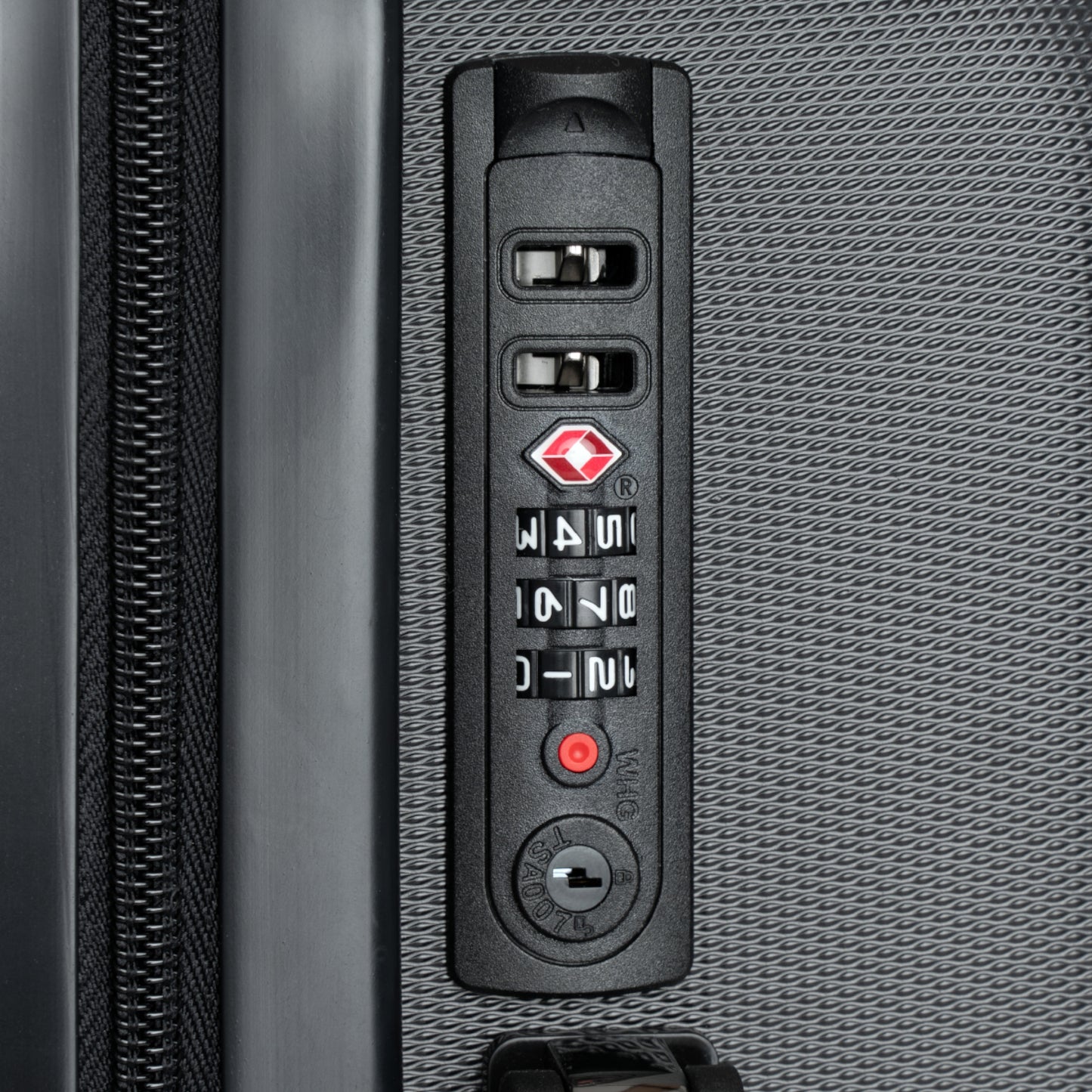 AM Medusa Suitcase